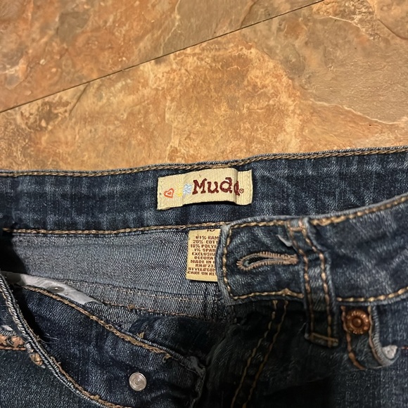 Short - Picture 2 of 3